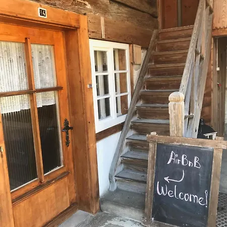 Vintage Apartment By Apartments Capricorn