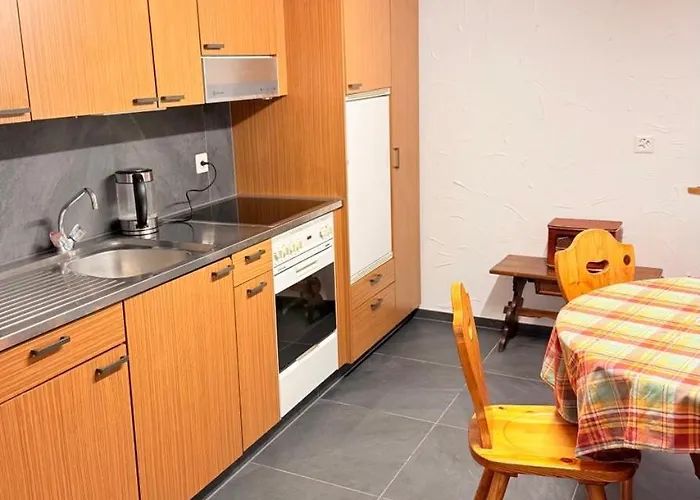 Vintage By Capricorn Gsteigwiler